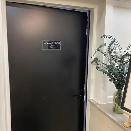 מלון Hotel Entree - Canal View Bruges ברוז'